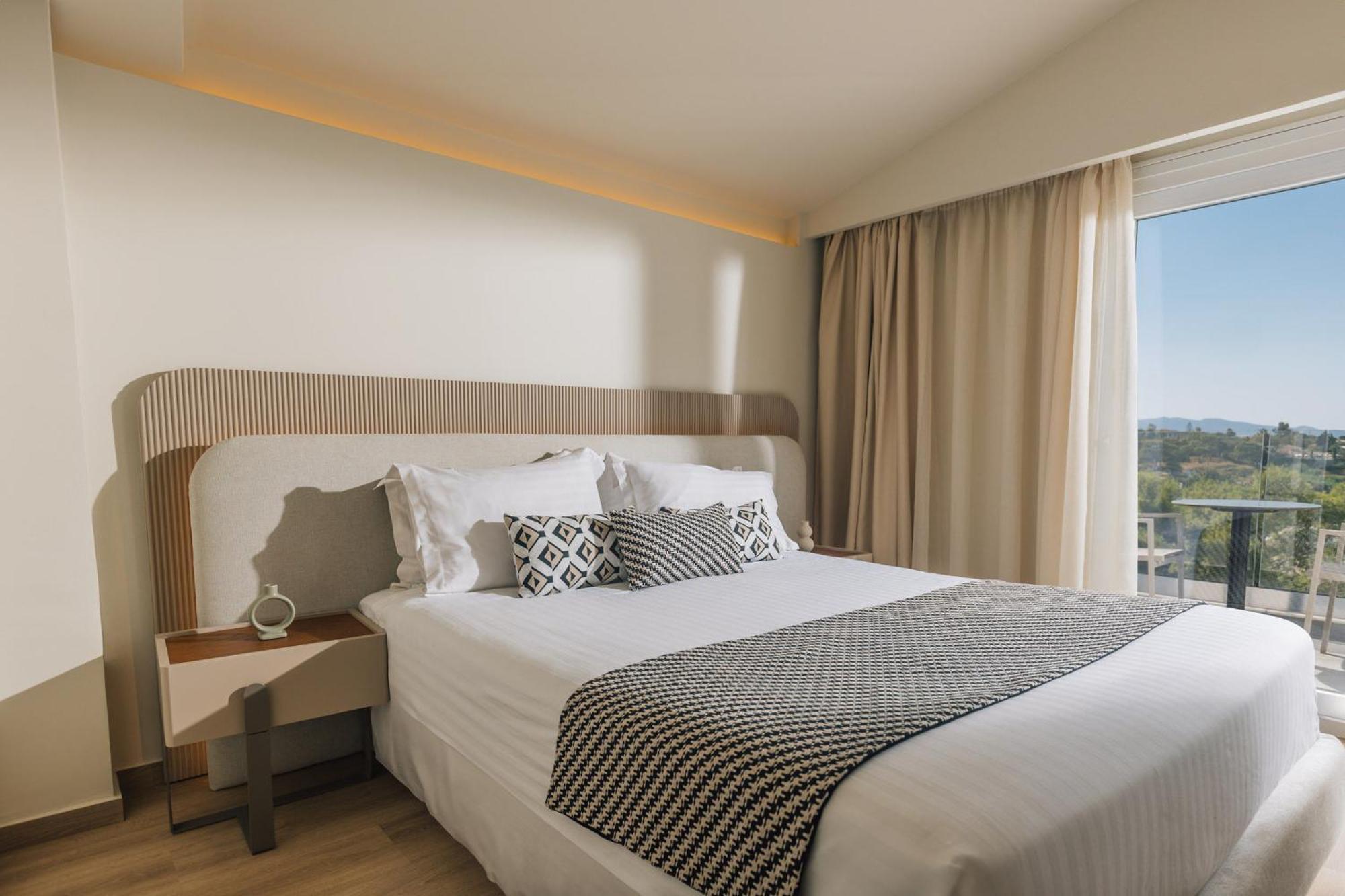 Alexandra Beach Resort & Spa チィリヴィ エクステリア 写真