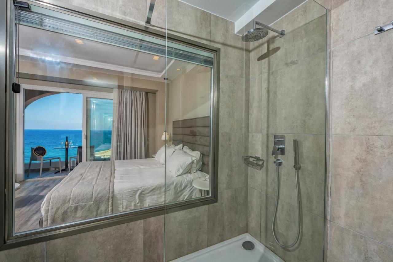 Alexandra Beach Resort & Spa チィリヴィ エクステリア 写真